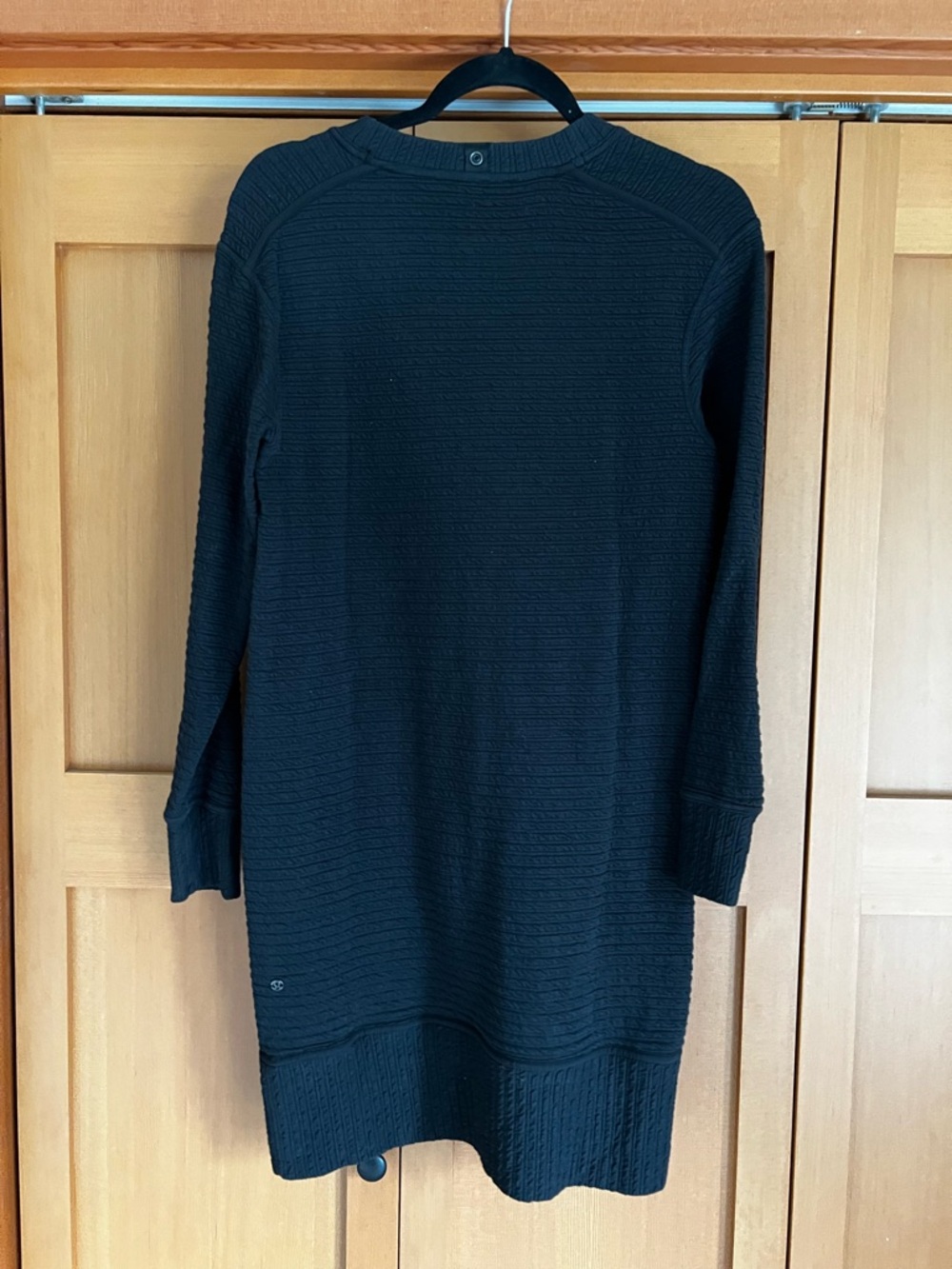 Black Women's Textured Knit Sweater Dress - Brand:Lululemon